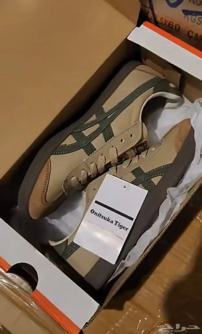 عروض اليوم الوطني بدت بعض الشنط ب155 والشوزات ب 194بس 28