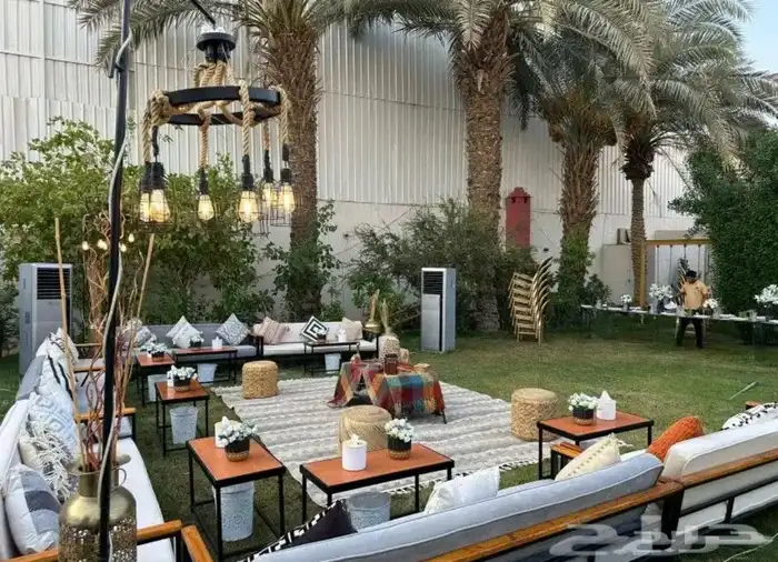 جلسات خارجية عرض يوم الوطني 0