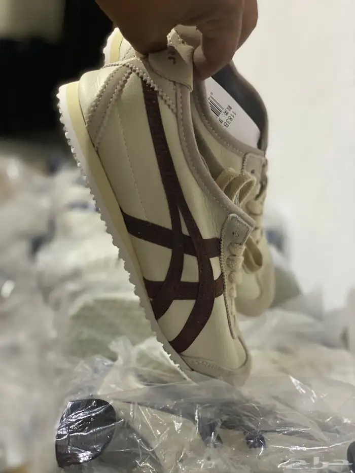 عروض اليوم الوطني بدت بعض الشنط ب155 والشوزات ب 194بس 9