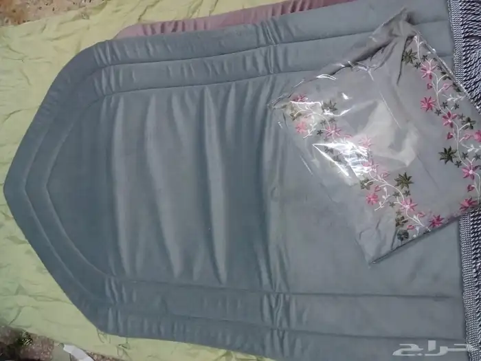 سجاد بشنط   شراشف صلاه كلوش بمخنق مطاط.اطقم اطفال صلاه 22