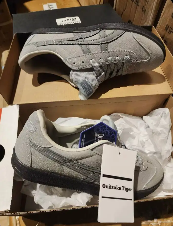 عروض اليوم الوطني بدت بعض الشنط ب155 والشوزات ب 194بس 24