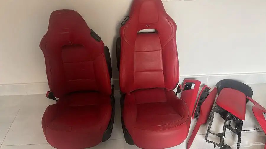 قطع غيار مستعملة كورفيت للبيع مستعجل 2