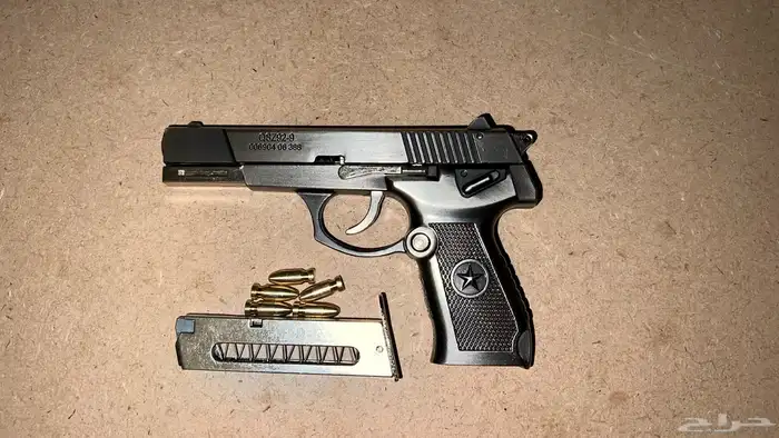 مسدسات حديد زينة 3