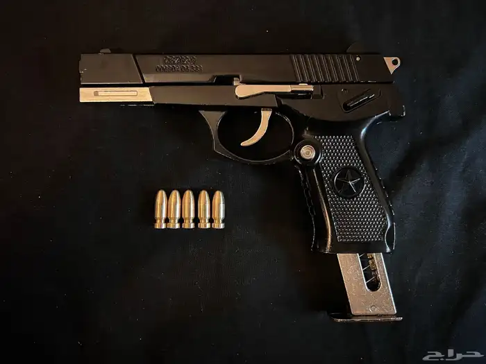 مسدسات حديد زينة 9