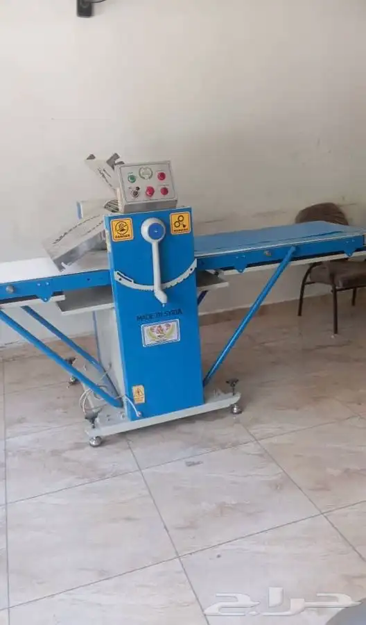 يوجد لدينا جميع معدات المطاعم ضمان سنتين 14