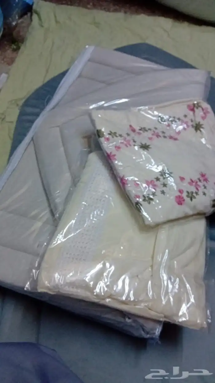 سجاد بشنط   شراشف صلاه كلوش بمخنق مطاط.اطقم اطفال صلاه 29