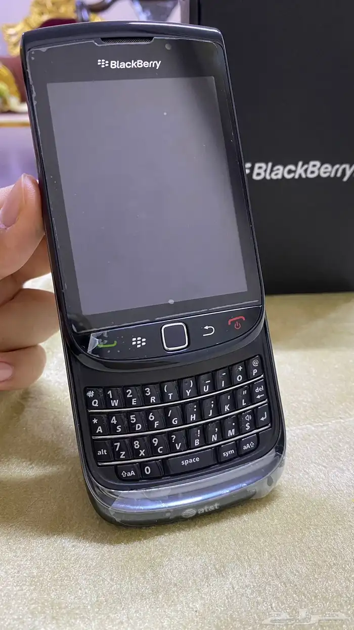 جوالات بلاك بيري Q10-wea yr passport 43