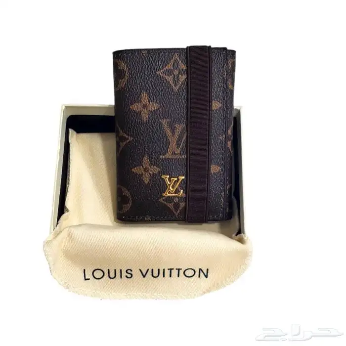 محافظ او ابواك رجالية ماركات عالمية مختلفة 97