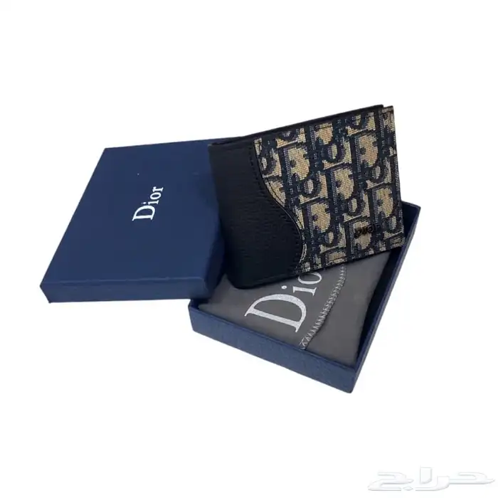 محافظ او ابواك رجالية ماركات عالمية مختلفة 91