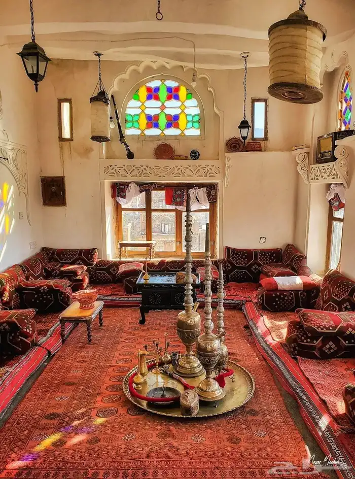 ديكورات داخلية وخارجية 24