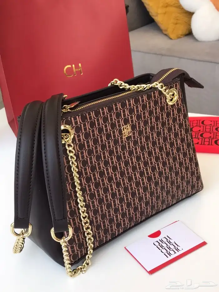 عروض اليوم الوطني بدت بعض الشنط ب155 والشوزات ب 194بس 93