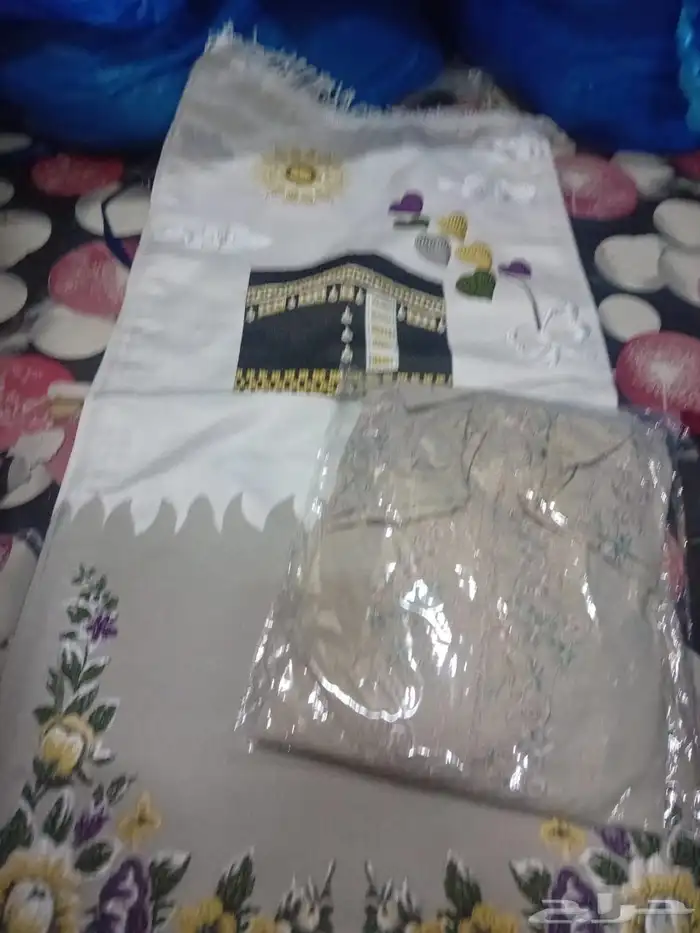 سجاد بشنط   شراشف صلاه كلوش بمخنق مطاط.اطقم اطفال صلاه 16