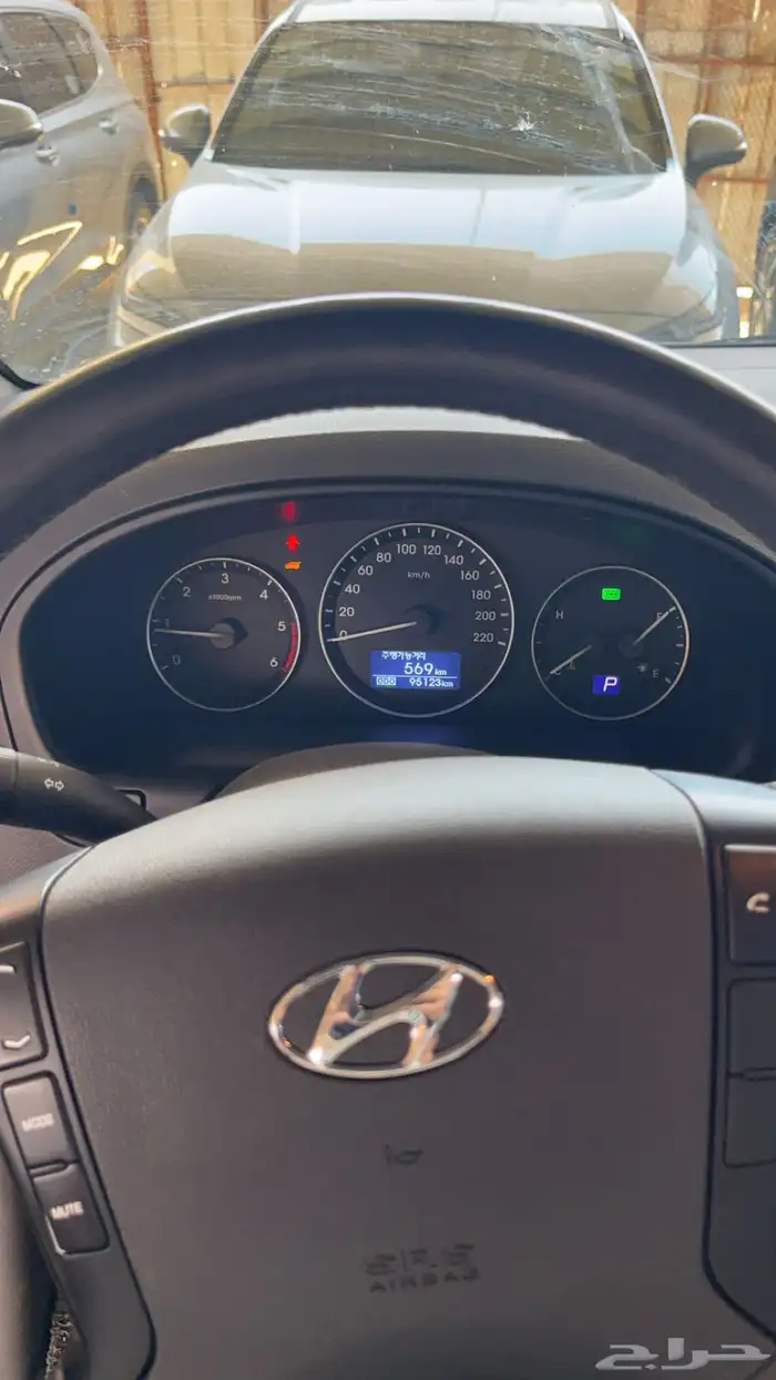 هيونداي H1 ديزل 2019 نظييف جدا 3