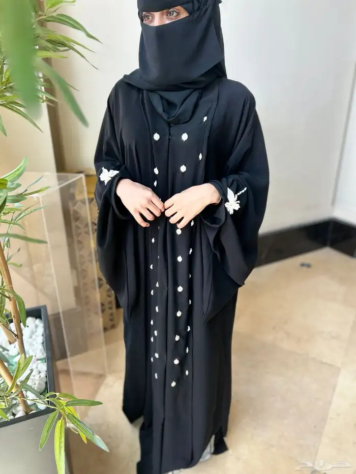 تصفيات بوتيك منزلي في جده من 70 ريال عبايات حتى1200 ريال 9