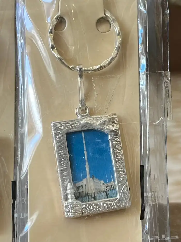 درزن ميداليات مخزنة قديمة 3