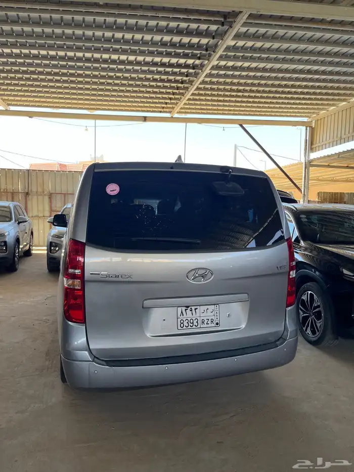هيونداي H1 ديزل 2019 نظييف جدا 2
