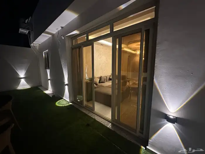 شقة بالقاهرة على النيل للبيع او للايجار 0