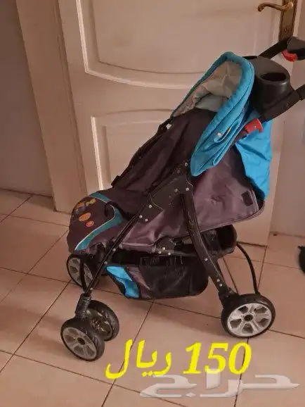 اغراض للبيع  عربية اطفال  ستارة  نظارات VR  قلاية وسشوار 0