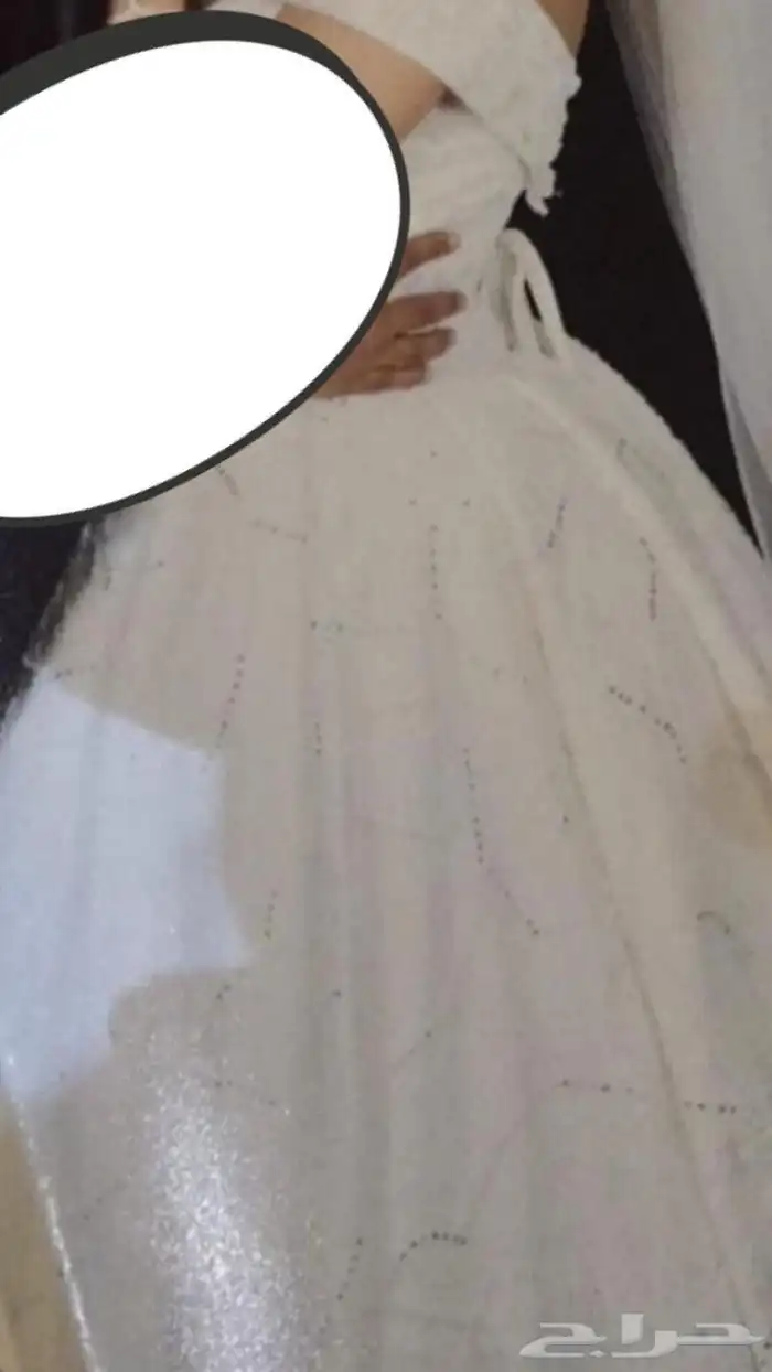 فستانين زواج اثنين ومسكة عرايس 2