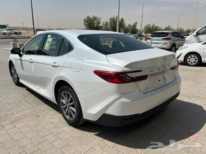 كامري استاندر موديل2025 3