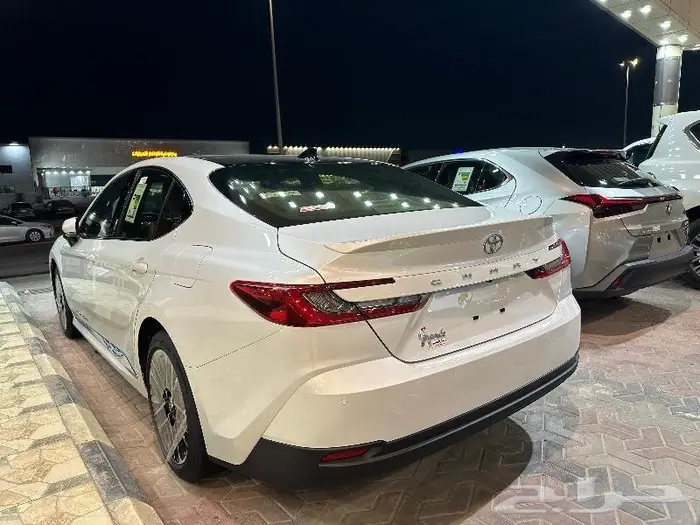 كامري جراندي 2025 لون اسود 13