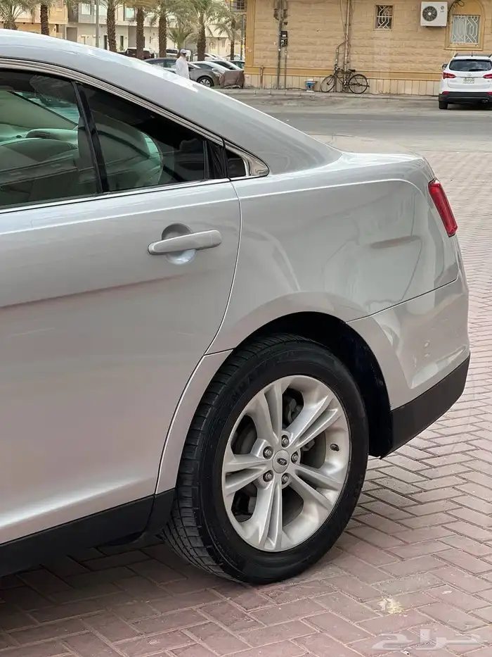 فورد تورس 2019 ماشيه 96 الف فقط شرط(تم البيع) 10