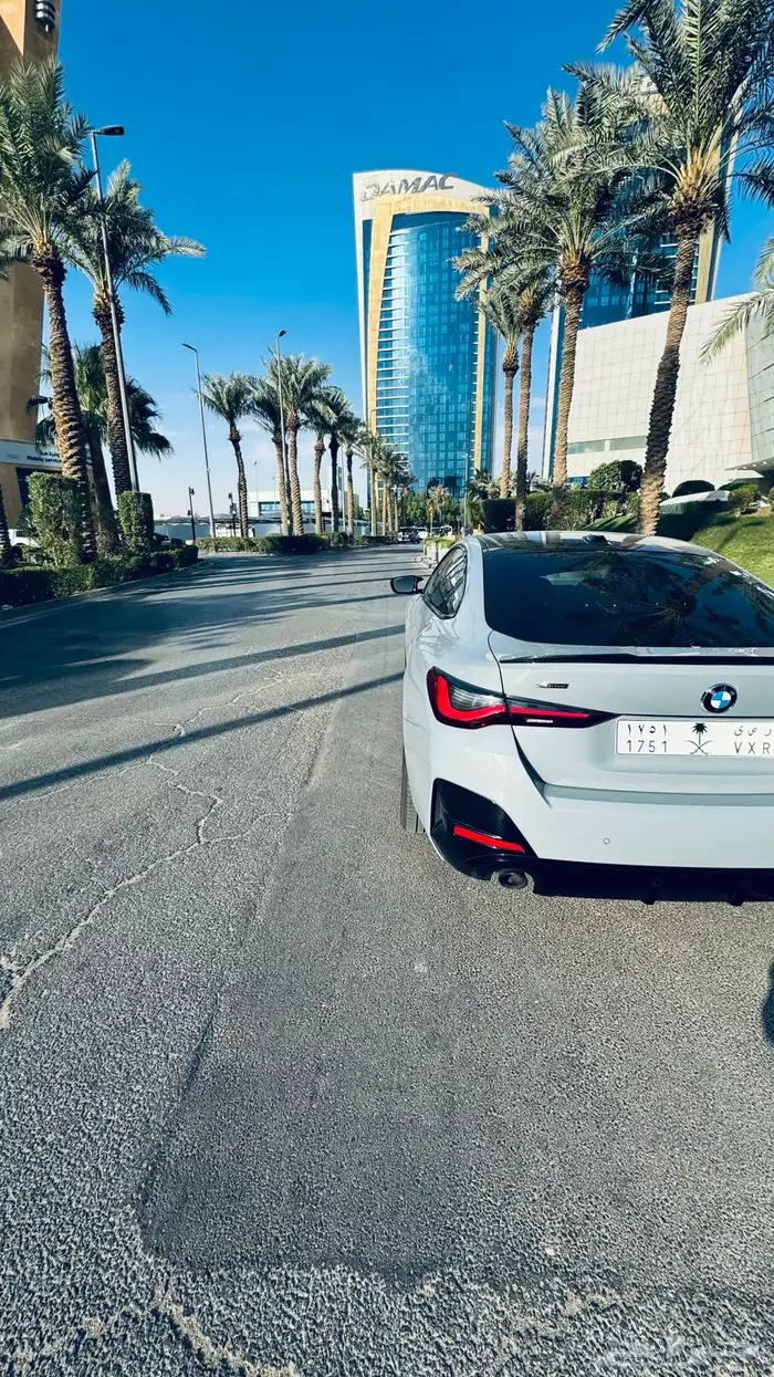 BMW 430i الفئة الرابعة مواصفات خاصة 2023 11