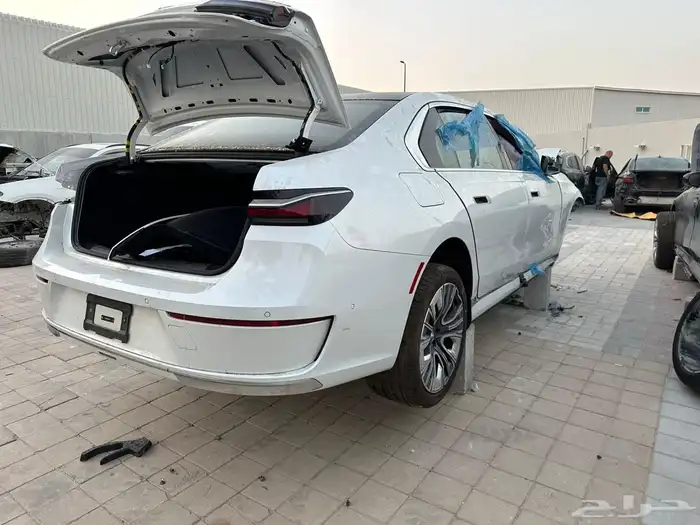 قطع غيار بي ام دبليو مستوردة جميع الفئات والموديلات 21