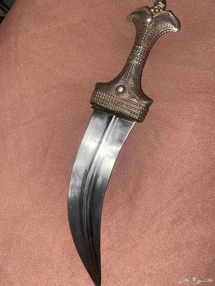 جنبيه حضرمي غصان نادر عمرها مايقارب 160سنه 2