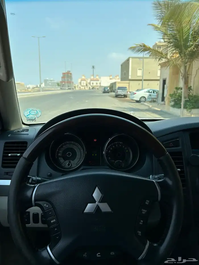 باجيرو 2014 للبيع 6