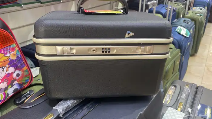 شنطة مكياج القديمة الأصلية 0