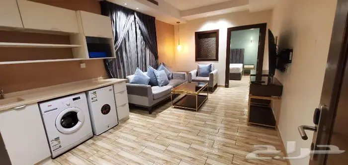 شقة فاخرة للإيجار الشهري طريق العروبة 6