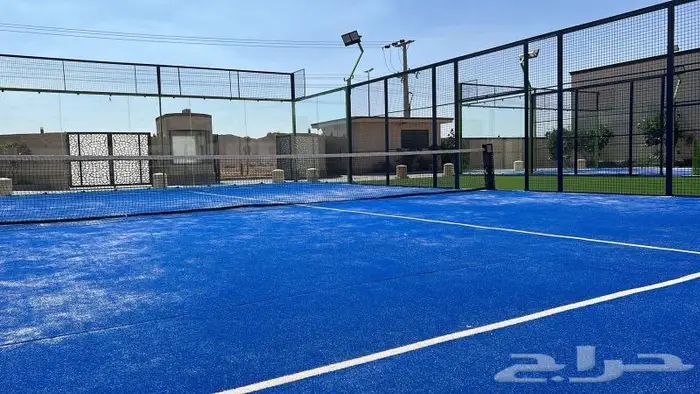 ملعب بادل للبيع عدد 2 3