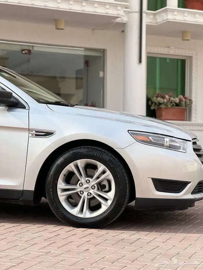 فورد تورس 2019 ماشيه 96 الف فقط شرط (تم البيع) 4