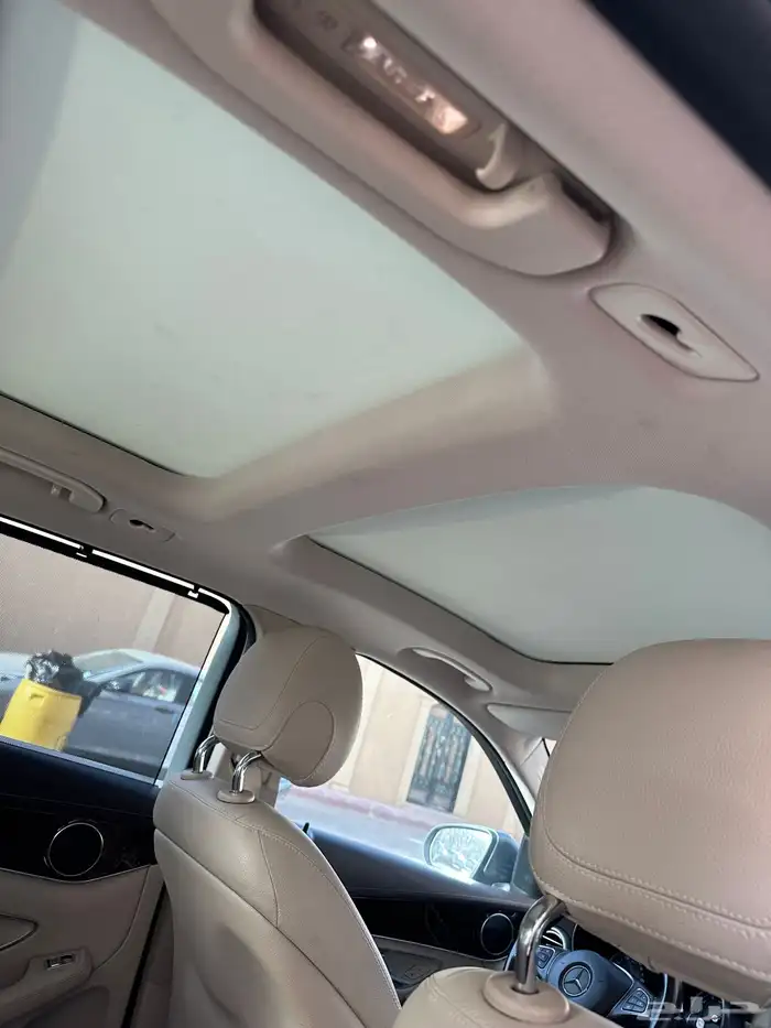 مرسيدس جى ال سي 250 أربع سلندر فل سليمه استخدام خفيف 3