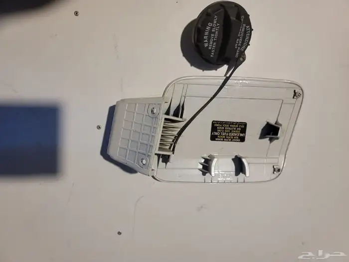 قفل كبوت وغطاء بانزين هونداي ازيرا 4