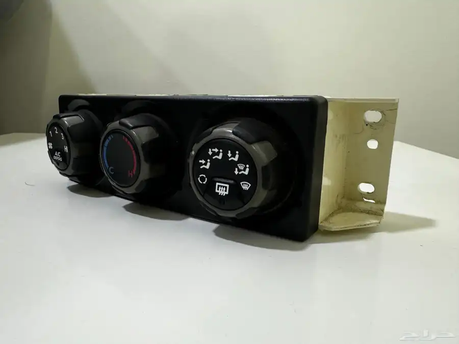 سويتش مكيف كابريس 2006 LS 3