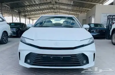 كامري LE 2.5 بنزين وهايبرد موديل 2025 عروض الأقساط 4