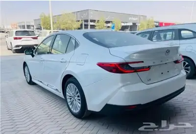 كامري LE 2.5 بنزين وهايبرد موديل 2025 عروض الأقساط 3