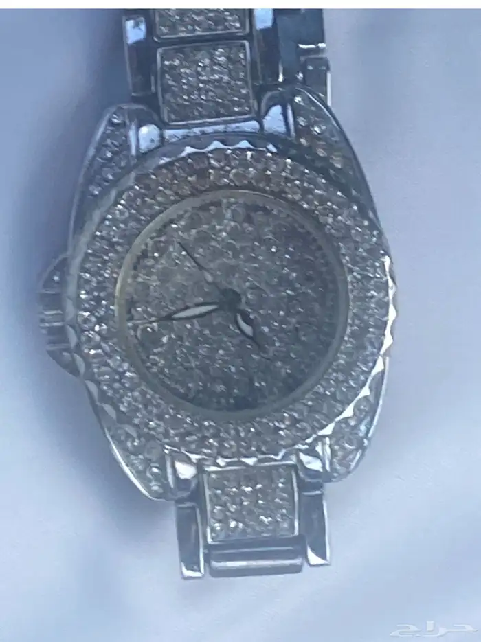 ساعات للبيع 1