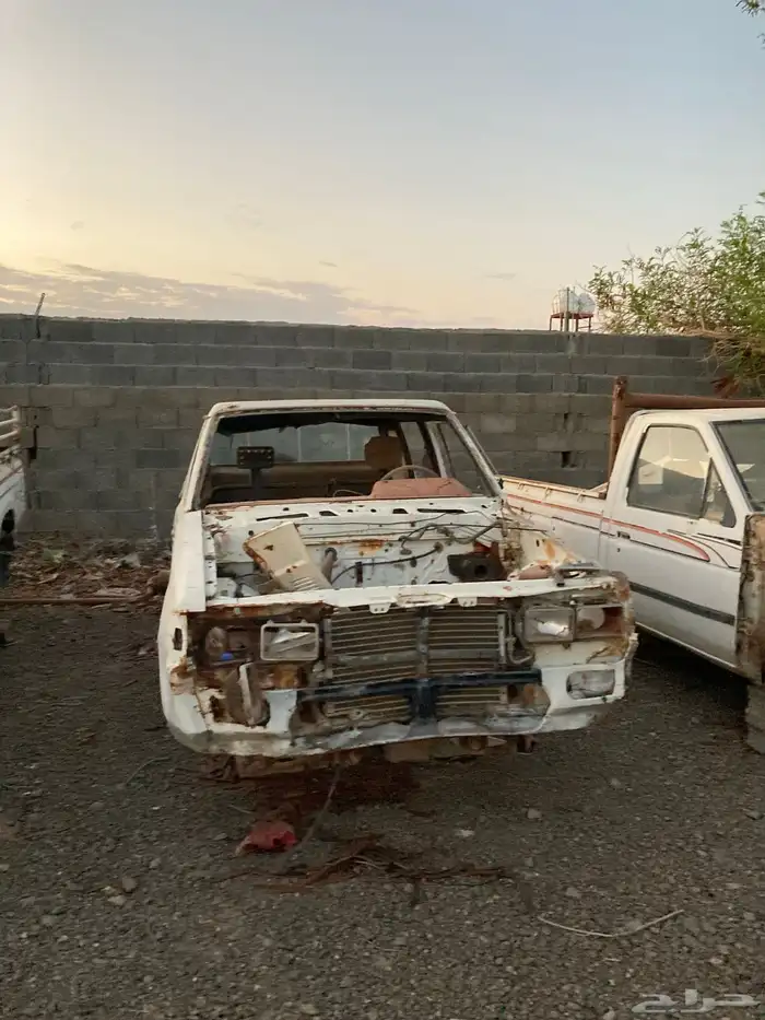 للبيع قطع غيار ددسن جميع الموديلات 11