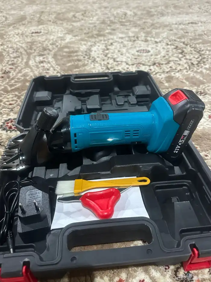 ماكينة حلاقه على البطاريه 0