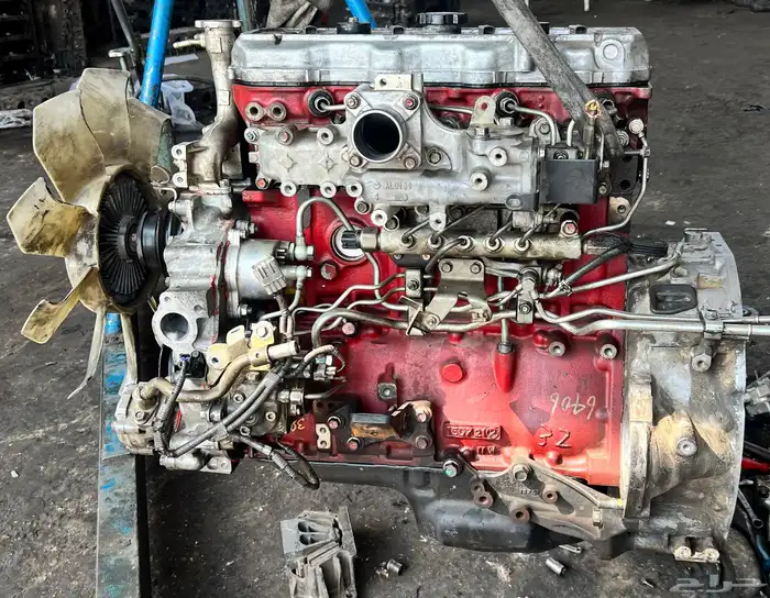 مكاين وقيور هينو وتايوتا ودينه 300 ولوري 500 وشاحنة700 0