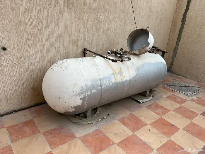 خزان غاز كبير 2