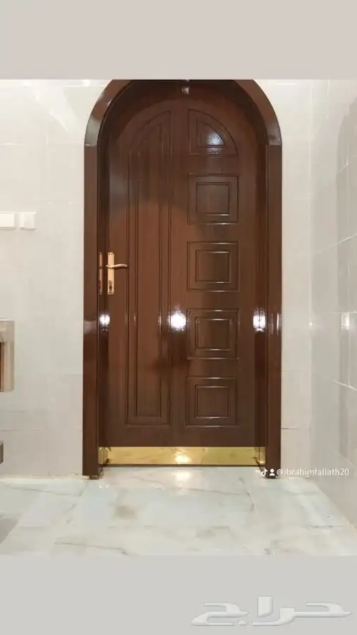 تفصيل ابواب وديكورات خشبيه 1
