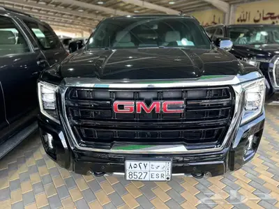 جي ام سي يوكن 2023 دبل تلاجة SLE عداد 18 ألف 0