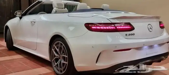 مرسيدس E200 كشف لون مميز 2022 26