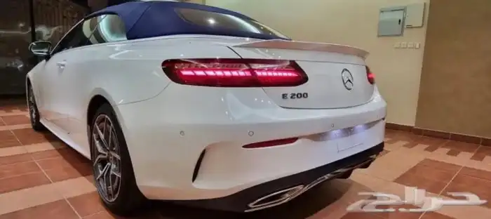 مرسيدس E200 كشف لون مميز 2022 38