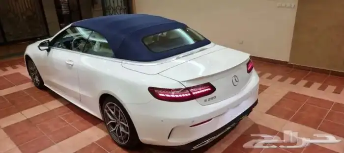مرسيدس E200 كشف لون مميز 2022 33