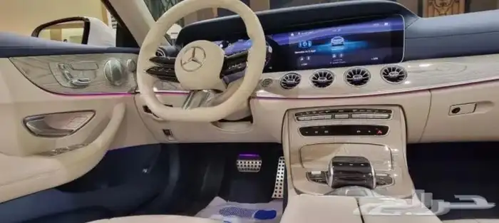 مرسيدس E200 كشف لون مميز 2022 3